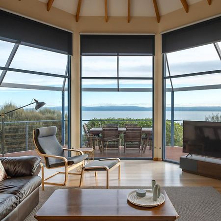 Waterline Holiday Home Coles Bay Extérieur photo