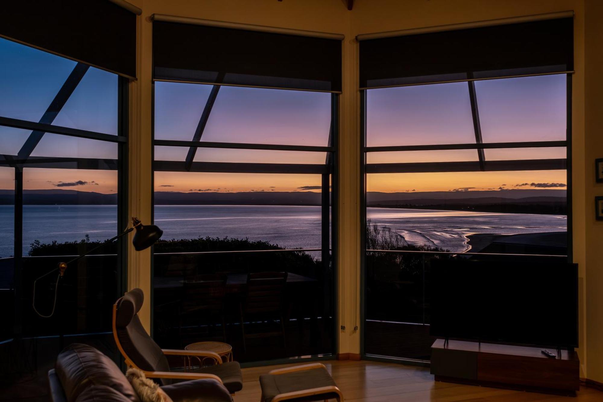 Waterline Holiday Home Coles Bay Extérieur photo