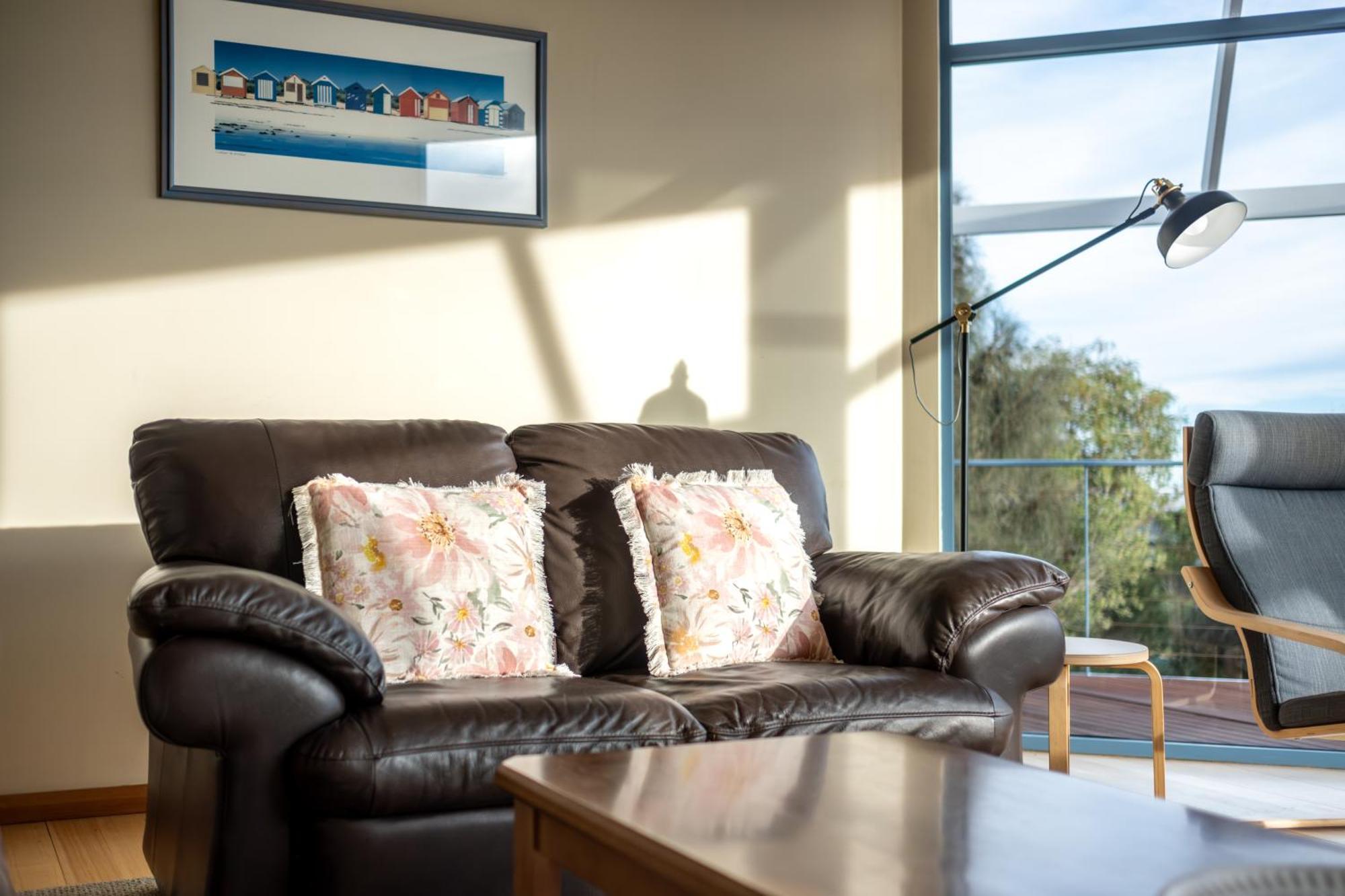 Waterline Holiday Home Coles Bay Extérieur photo
