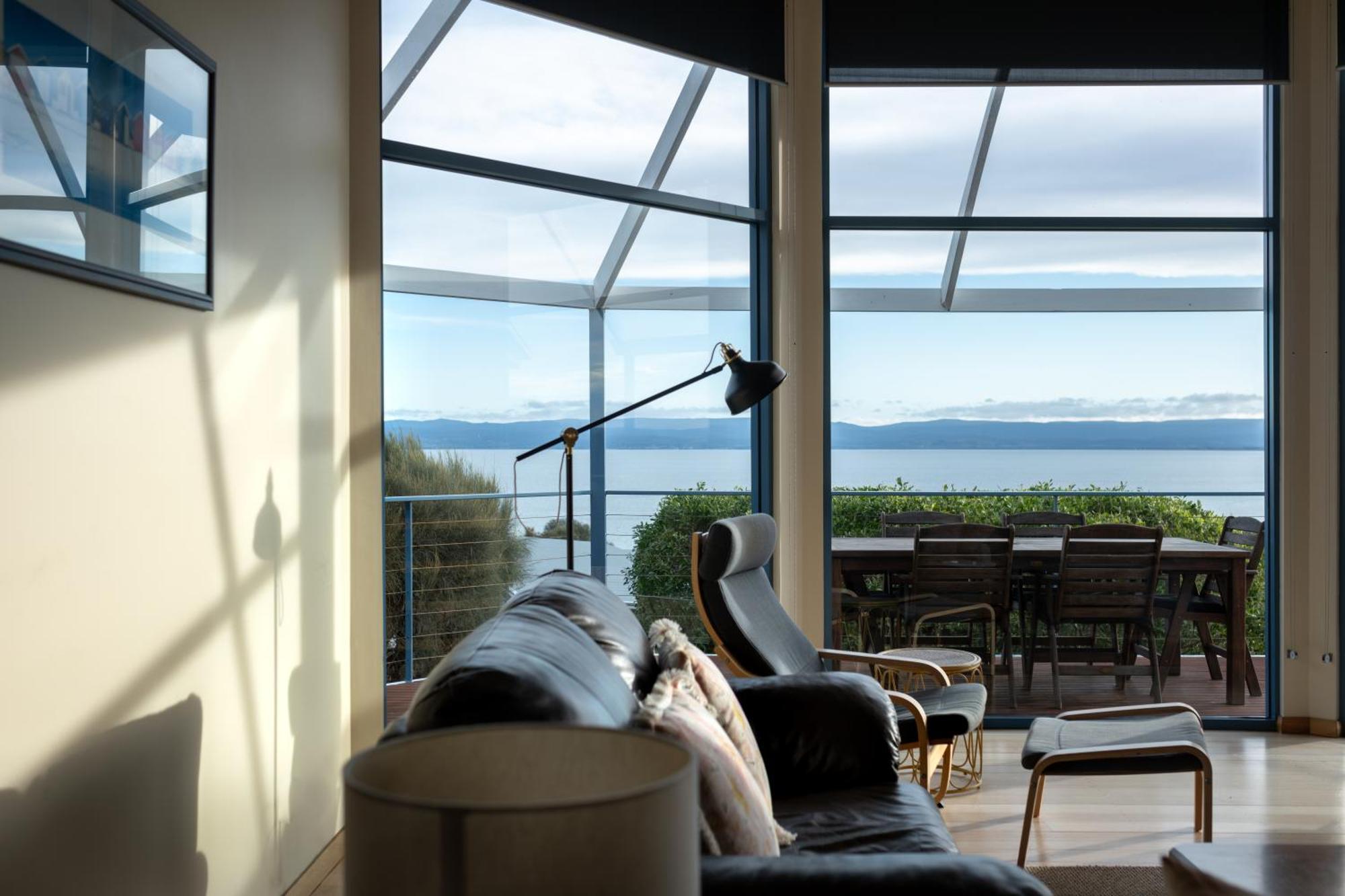 Waterline Holiday Home Coles Bay Extérieur photo